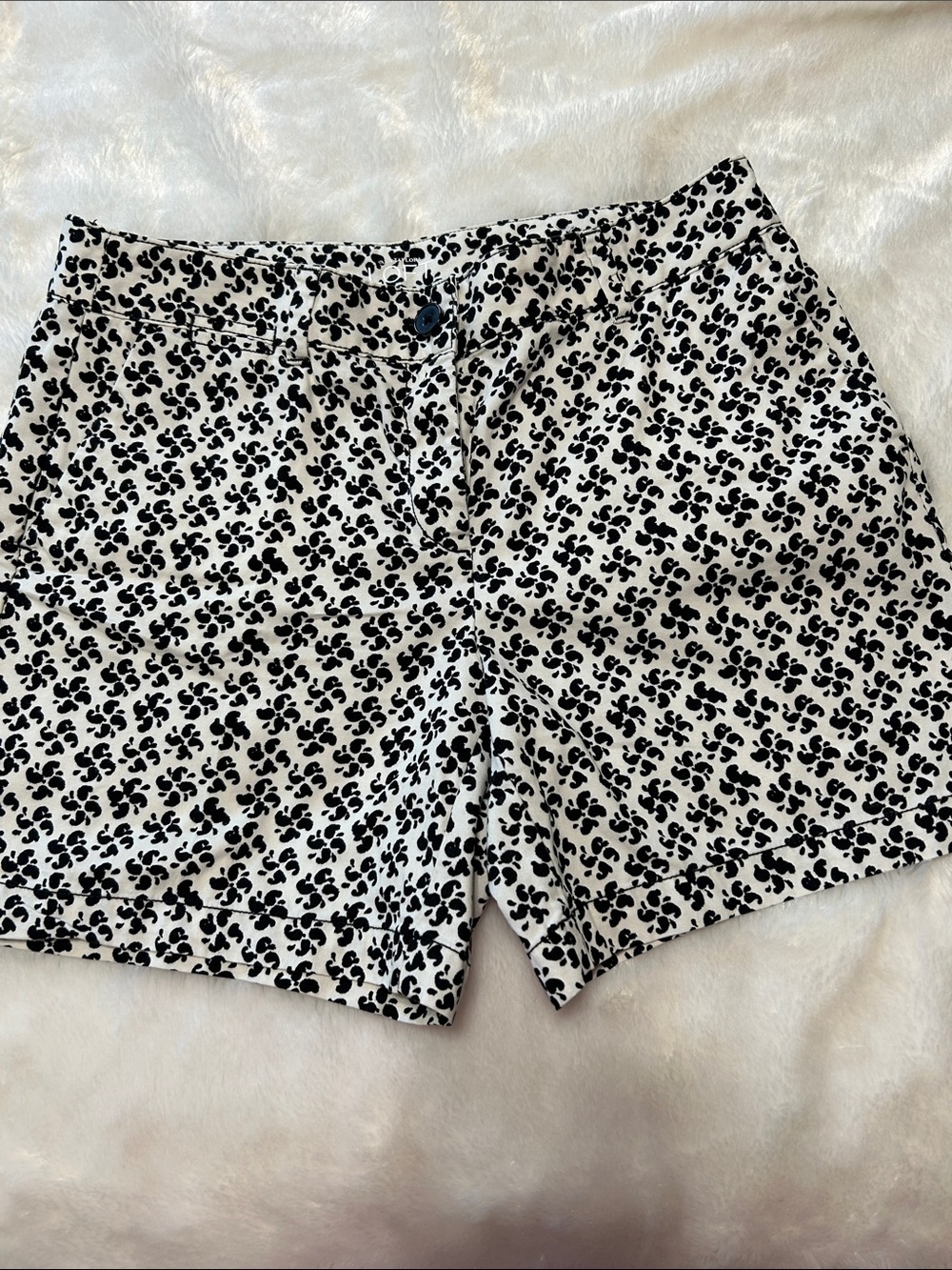 Black & White Printed Women’s Shorts